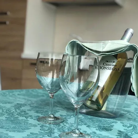 La Casa Di Chloe Alezio