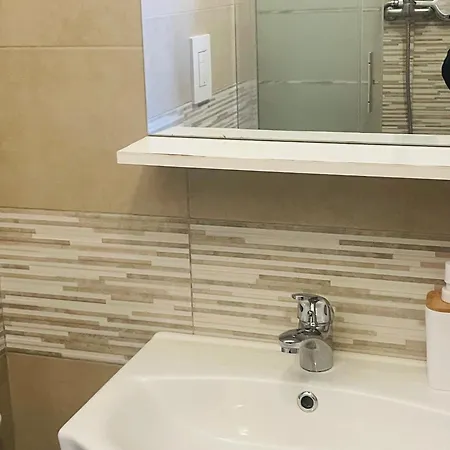 La Casa Di Chloe ベッド・アンド・ブレックファスト アレーツィオ