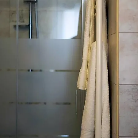 La Casa Di Chloe 3* أليزيو