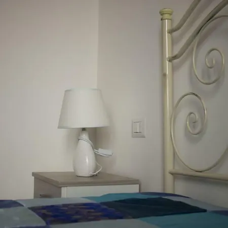 La Casa Di Chloe Oda ve Kahvaltı 3*